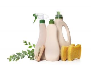 Detergenti Bio: Alegerea Sustenabila pentru un Mediu Curat si Sanatos