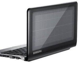 Samsung lanseaza un laptop cu panouri solare integrate