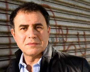 Roubini: Zona Euro isi pune la bataie casa, pentru a-si salva garajul