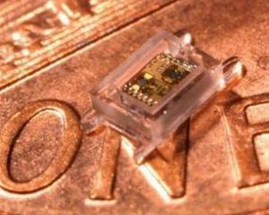 Cel mai mic computer din lume, folosit pentru tratarea glaucomului