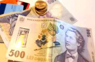 Romanii vor mai putea plati cash doar produse mai ieftine de 2.000 de lei: cea mai noua gaselnita de la Guvern