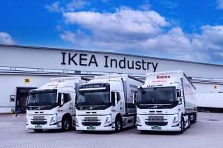 Volvo Trucks, IKEA Industry si Raben Group isi continua calatoria catre transportul de marfa cu emisii zero