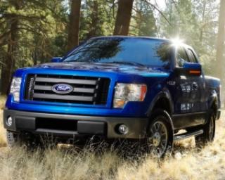 Ford se cearta cu Ferrari pe marca F150