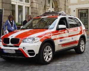 Ambulanta de lux pentru Arhiepiscopia Tomisului: BMW X5