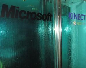 Microsoft, profit cu 30% mai mare in trimestrul trei fiscal, sustinut de cererea pentru Xbox si Office