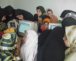 Restrictii la internet si serviciile de e-mail in Iran