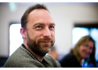 10 ani de Wikipedia: Interviu cu fondatorul Jimmy Wales