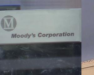 Moody's a retrogradat 30 de banci spaniole