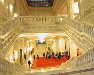 Facturi-soc: 3 milioane de euro pentru utilitatile din Palatul lui Ceausescu