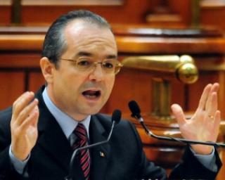 Boc: Benzinarii nu sunt unicii stapanitori ai lumii