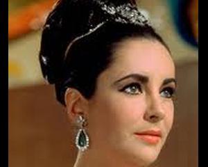 Bijuteriile lui Elizabeth Taylor au fost evaluate la 150 de milioane de dolari