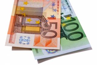 Fonduri nerambursabile, de miliarde de euro, pentru firmele romanesti