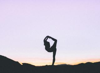 Doar 10 minute de exercitii de flexibilitate pe zi iti pot schimba viata - iar corpul tau iti va multumi peste 20 de ani
