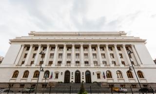 Romania a ajuns sa plateasca dobanzi de 7% pe imprumuturile de la banci. Saptamana trecuta a luat peste 1,6 mld. lei