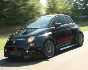 Fiat 500 a mers la sala de forta