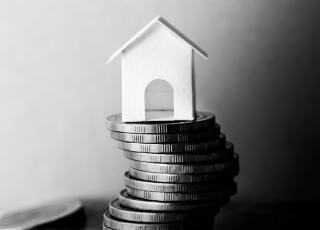 Cum se va calcula noul impozit pe proprietate - de la 1 ianuarie 2026 se schimba regulile si pentru apartamente, dar si pentru case