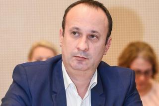Veste soc pentru romanii care sperau ca nu apar noi taxe: noul ministru al Finantelor se joaca alba-neagra