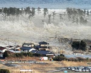 Acum aveti ocazia sa-i ajutati pe cei afectati de INUNDATII