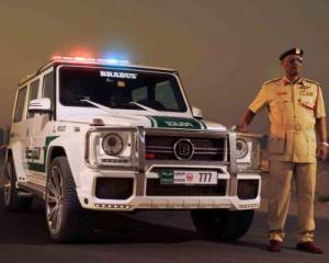 Politistii din Dubai vor conduce un Mercedes-Benz G63 AMG de 690 cai-putere