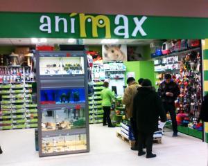 Dupa o investitie de 50.000 de euro, Animax a deschis al 39-lea petshop