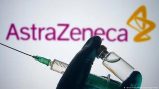 RoVaccinare a raspuns intrebarilor romanilor legate de vaccinul AstraZeneca. Ce se intampla cu persoanele programate la vaccin si cat de sigure sunt celelalte loturi