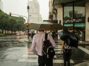 O noua alerta meteo:  COD GALBEN de furtuni in 22 de judete din tara