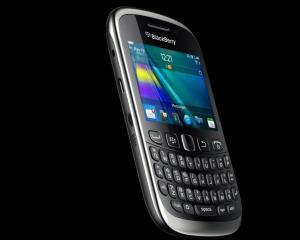 CEO-ul BlackBerry ar putea primi 55 milioane de dolari, daca producatorul de smartphone-uri va fi vandut