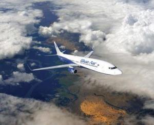 Blue Air a transportat cu 147% mai multi pasageri