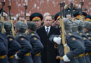 NATO dezvaluie ca Rusia ataca cu ARMAMENT INTERZIS de legislatia internationala: cu ce si-a dotat Putin armata