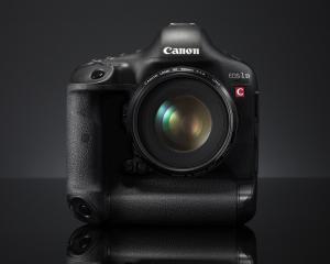 EOS-1D C, aparatul foto care poate fi folosit pe post de camera HD pentru televiziuni