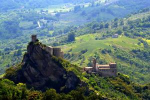 Pentru 100 de dolari poti inchiria un castel italian ca in basme