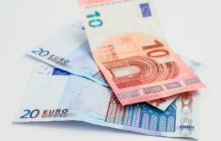 bogăția criptomonedelor cum să tranzacționezi și să investești ca profesioniștii