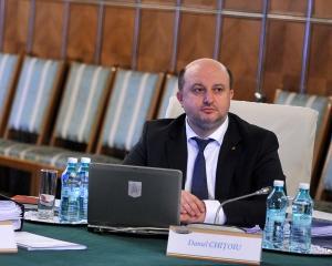 Daniel Chitoiu: Sotia mea nu profita de regimul USL