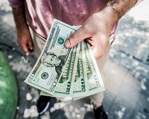 Ghidul managerului. Ati concediat nelegal un salariat? Trebuie sa-i platiti despagubiri!