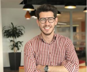 Interviu cu Calin Spiridon, fondatorul primei platforme din Romania care ajuta elevii sa-si aleaga facultatea