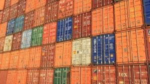 Romania a importat cu 766,5 milioane de euro mai mult decat a exportat. Deficit comercial: 7,577 miliarde de euro