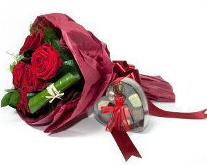 Incep sa apara comenzile pentru Valentine's Day