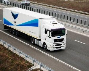Ce-ar fi Black Friday fara investitiile companiilor de curierat?