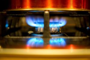 Consiliul Concurentei considera ca liberalizarea pietei gazelor naturale trebuie sa duca la preturi mai mici
