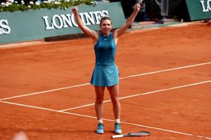 Trofeul de la Roland Garros i-a adus Simonei un contract cu o firma de cosmetice. Cui face acum reclama Halep