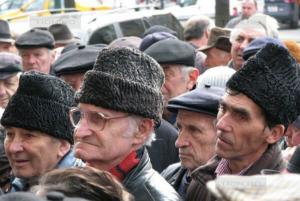 Proiect legislativ: Pensiile romanilor vor fi impozitate cu pana la 90%
