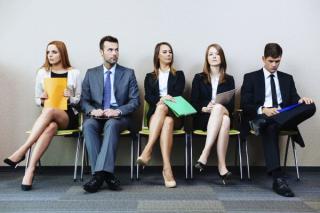 Cum sa treci de cele mai dificile interviuri de angajare in 4 pasi simpli