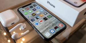 iPhone lanseaza in 2019 telefoane cu camera 3D