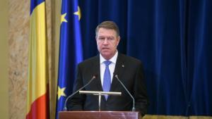 Astazi va fi semnat Acordul politic propus de Iohannis