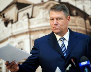 Presedintele Iohannis a respins noul Cod Fiscal. Ponta considera ca masura blocheaza activitatea economica a Guvernului si e in afara interesului tarii