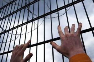 87 de pedofili si 762 de violatori - ELIBERATI de Guvernul PSD - ALDE prin Legea recursului compensatoriu