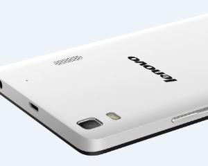 Lenovo lanseaza primul smartphone multifunctional: camera foto si telefon inteligent