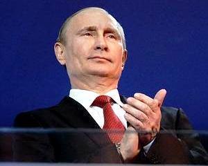 Liderul rus, Vladimir Putin, si-a majorat salariul de trei ori prin decret prezidential