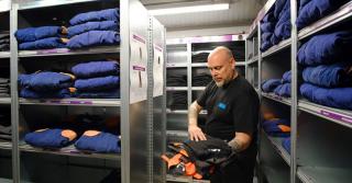 Servicii Lindstrom de inchiriere uniforme de lucru si carpete pentru companii. O solutie pentru optimizarea costurilor si a timpului
