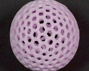 Poliedrul Goldberg, o noua forma geometrica descoperita, asemanatoare unei mingi de fotbal